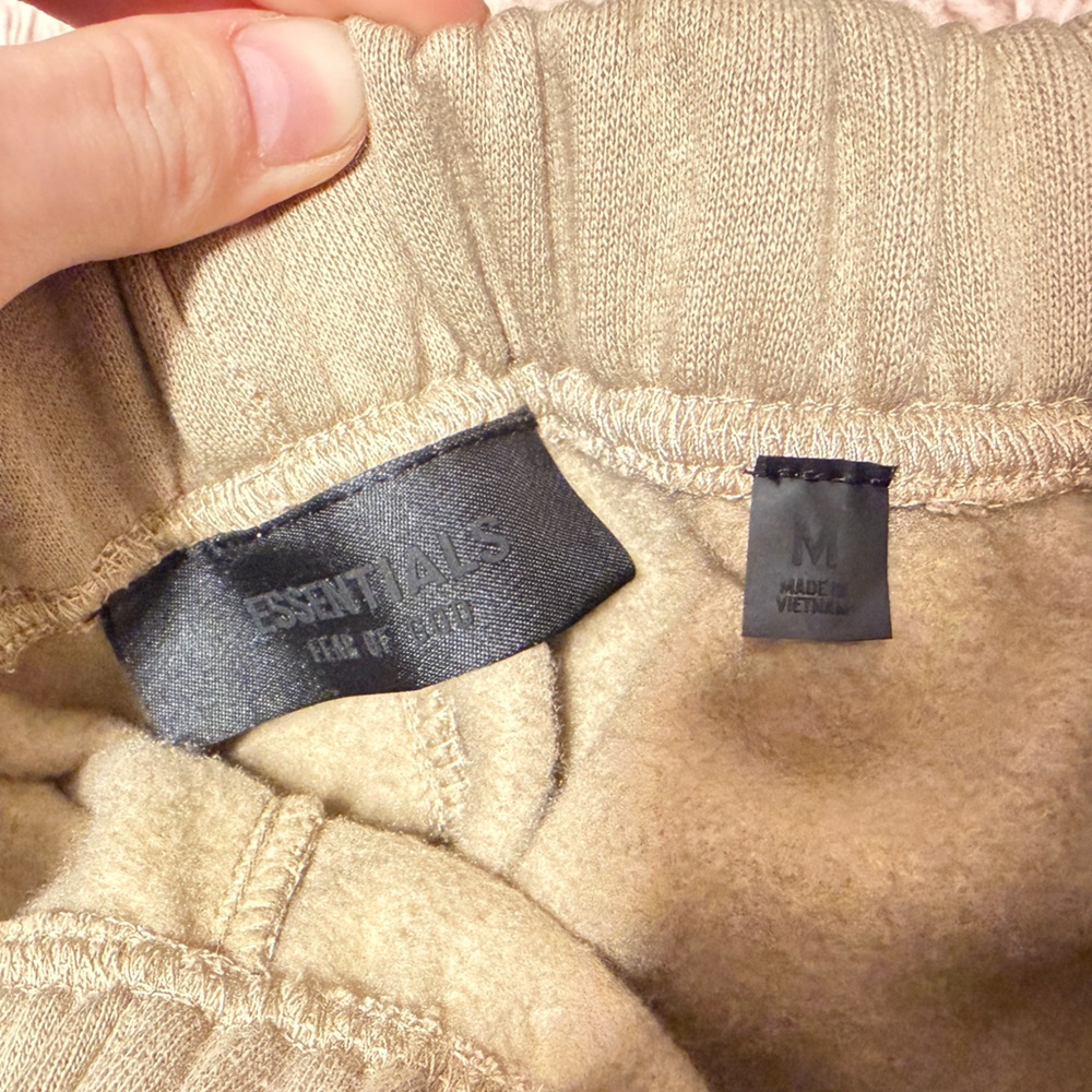 H&M Tan Ribbed Knitwear - Picture 2 of 3